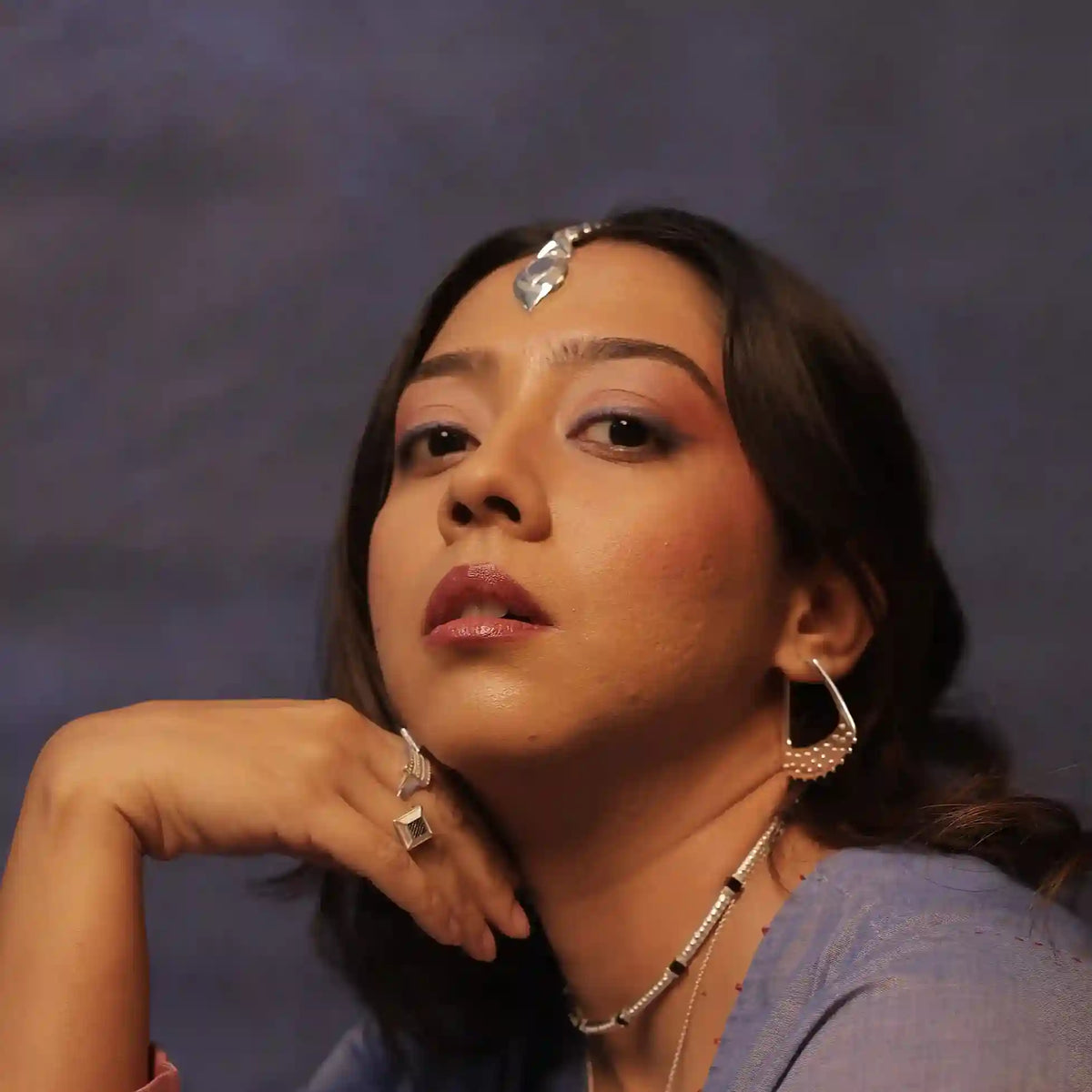 bold statement jewellery for modern outfits