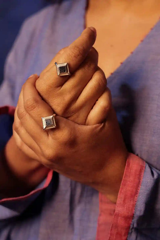 statement rings for men online