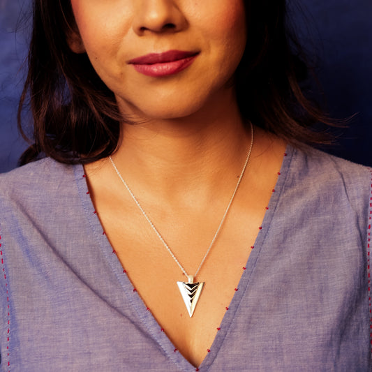 Pointy punch necklace - Silver