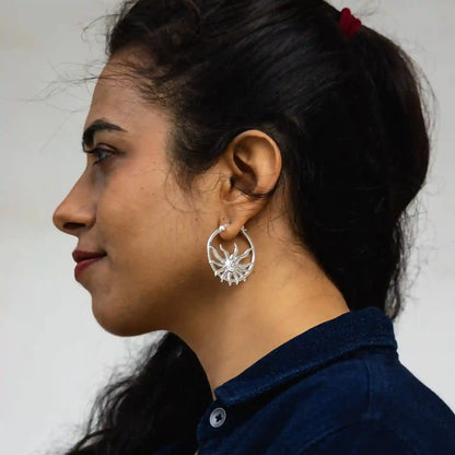 bold statement jewellery for modern outfits