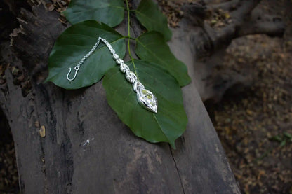 modern head jewellery for women